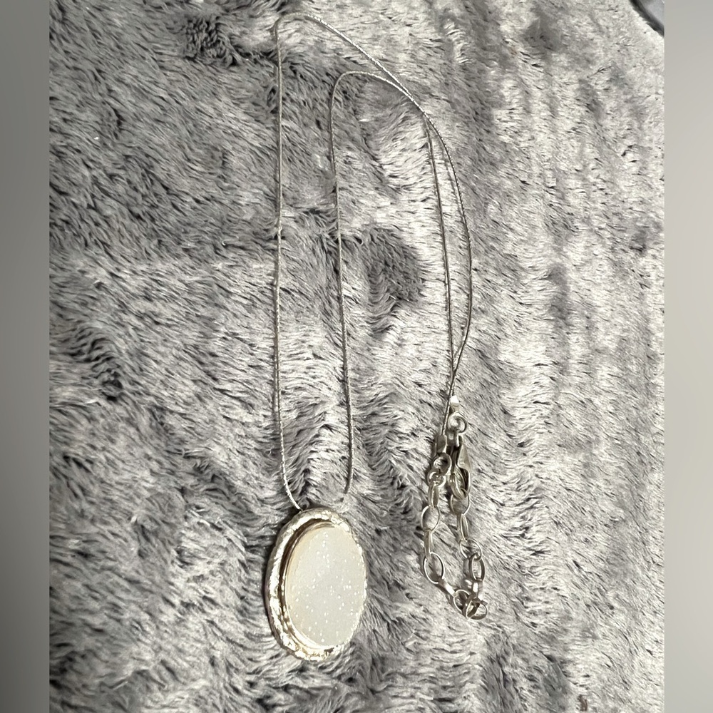 Vintage Sterling Silver White Druzy Pendant Necklace